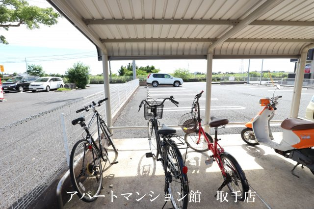 グランツＴＡ・ＴＵ・ＭＩⅡの駐車場