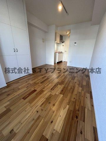 仲介手数料０円！Ｃｏｍｆｏｒｔささしまライブの居間・リビング