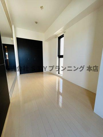 仲介手数料０円！Canal Eastの洋室