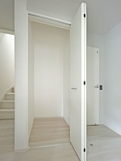 多賀城市浮島１期の収納