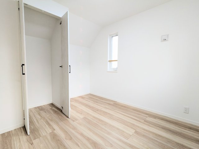 葛飾区奥戸２丁目の新築戸建の洋室|～居室写真～