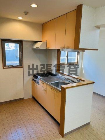 仲介手数料０円！サン・サカエビルのキッチン
