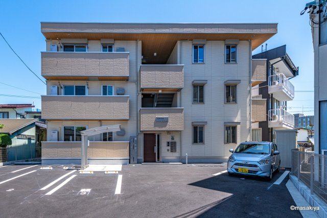 トリシアの外観