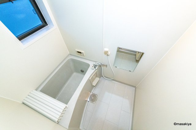 ドミール・Yの浴室