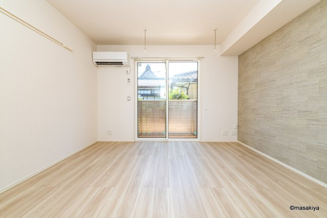 レジデンスフラワーⅡの居間・リビング