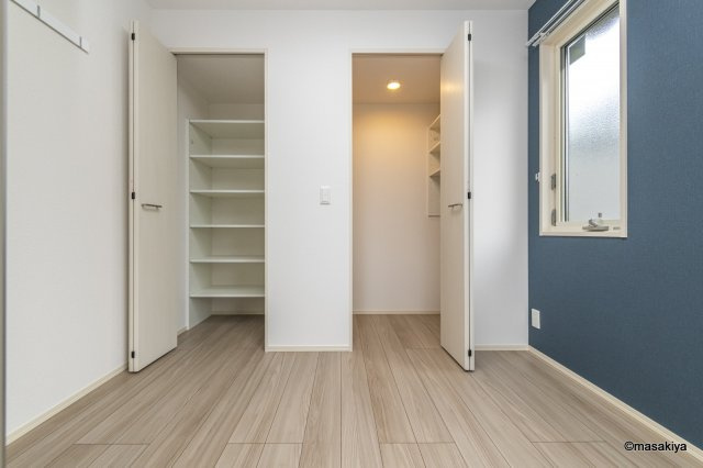 エイト　クラウドの収納