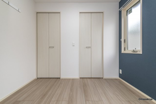 エイト　クラウドの洋室