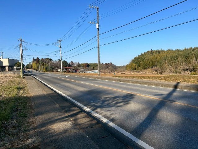 八街市大関佐倉台　山林の周辺