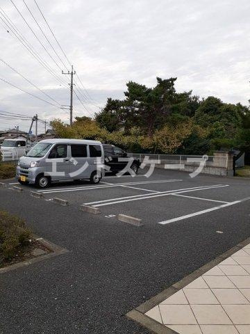 グラン　プラスの駐車場|高崎、前橋のお部屋探しはエンドスケープまで！お客様の理想お聞かせ下さい♪
