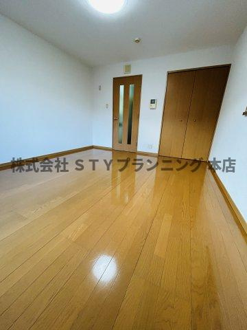 仲介手数料０円！Annex121の居間・リビング