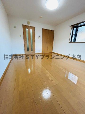 仲介手数料０円！Annex121の居間・リビング