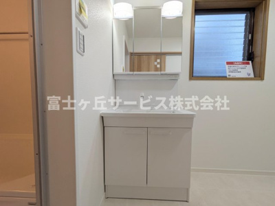 【独立洗面台】 | 浜松市浜名区善地 中古戸建て | 独立洗面台です