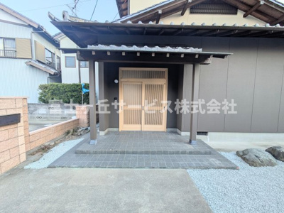 【エントランス】 | 浜松市浜名区善地 中古戸建て | エントランスです