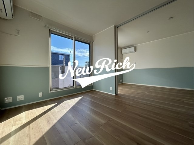 伊勢崎市東小保方町のアパートのバルコニー