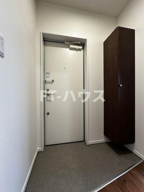 エスポワール前原西の玄関