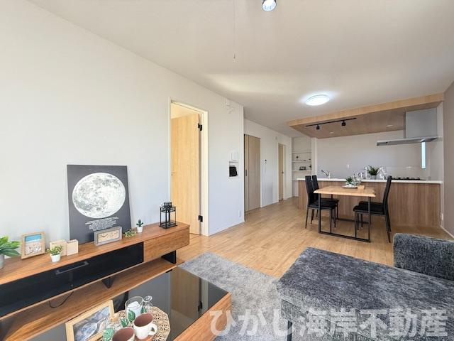 茅ヶ崎市萩園　新築戸建　全２棟のダイニング|17帖　LDK