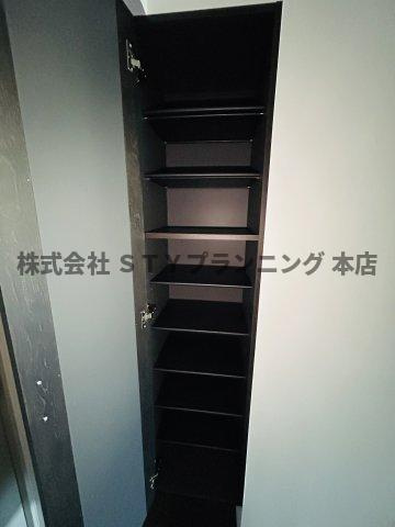 仲介手数料０円！シャルマンソワレ名駅の収納