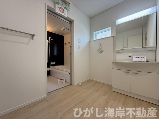 平塚市御殿4丁目  　新築戸建　全8棟の脱衣所|脱衣スペース