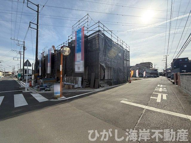 平塚市御殿4丁目  　新築戸建　全8棟の前面道路含む現地写真|1月15日撮影　建築中　現地外観