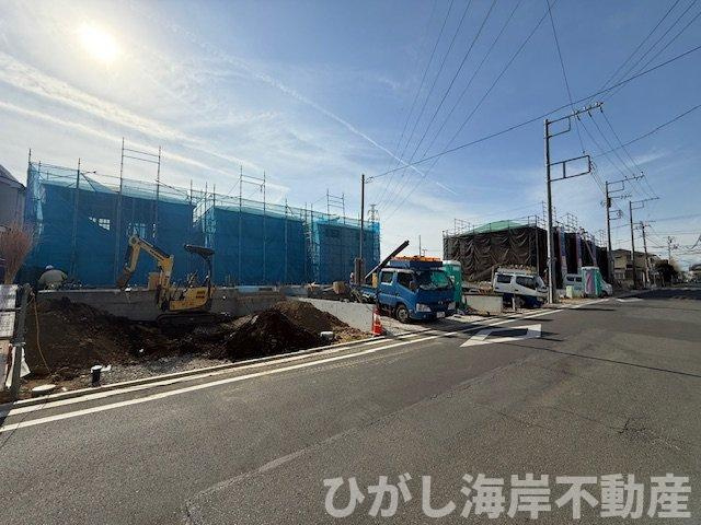 平塚市御殿4丁目  　新築戸建　全8棟の前面道路含む現地写真|1月15日撮影　建築中　現地外観