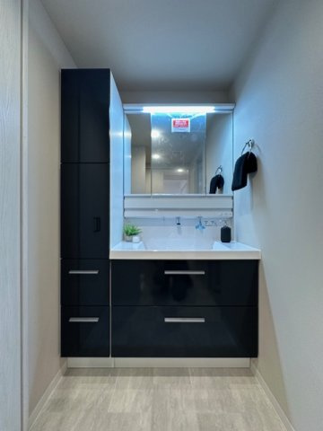 パークホームズ湘南茅ヶ崎海岸の洗面所|新規リフォーム完了！洗面化粧台