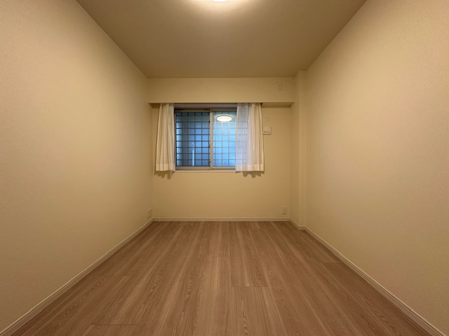 パークホームズ湘南茅ヶ崎海岸の洋室|新規リフォーム完了！6.5帖　洋室