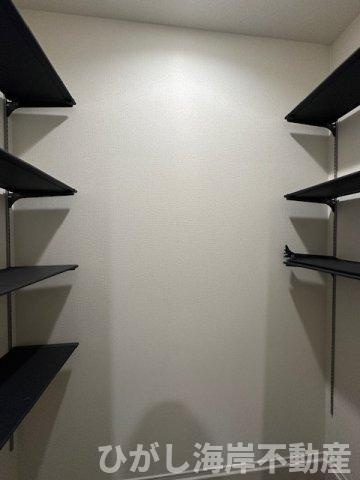 藤沢市羽鳥５丁目　新築戸建　全3棟の内装|シューズインクローク