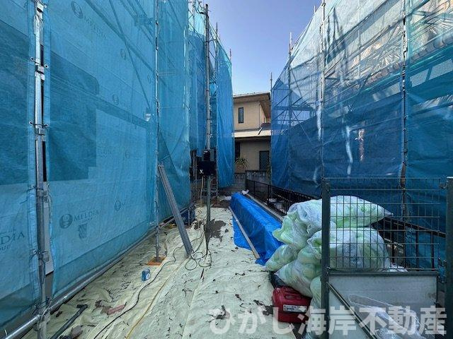 茅ヶ崎市東海岸北2丁目　新築戸建　全３棟の外観|1月30日撮影　建築中　現地外観