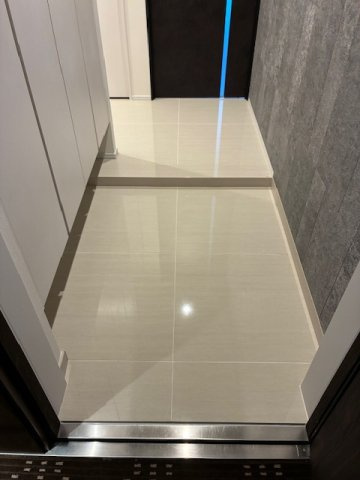 パークコート千代田富士見ザタワーの玄関