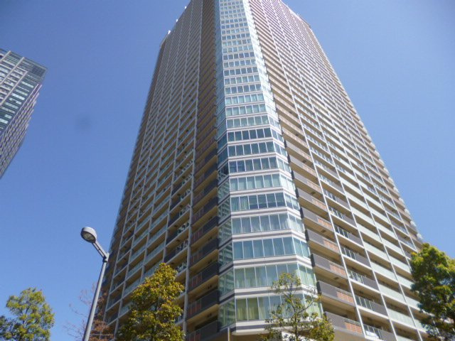 THE TOYOSU TOWERの外観