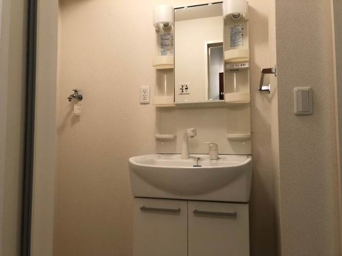 セジュール・ペルルの洗面所|明るい洗面所です★