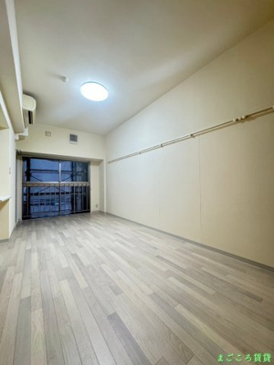 【洋室】 | ルーセントオーデン難波