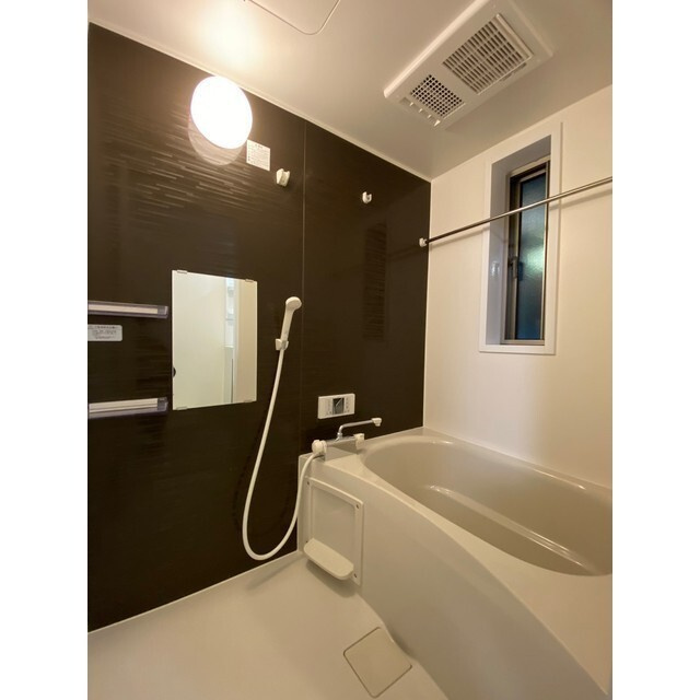 ルポ前原の内装