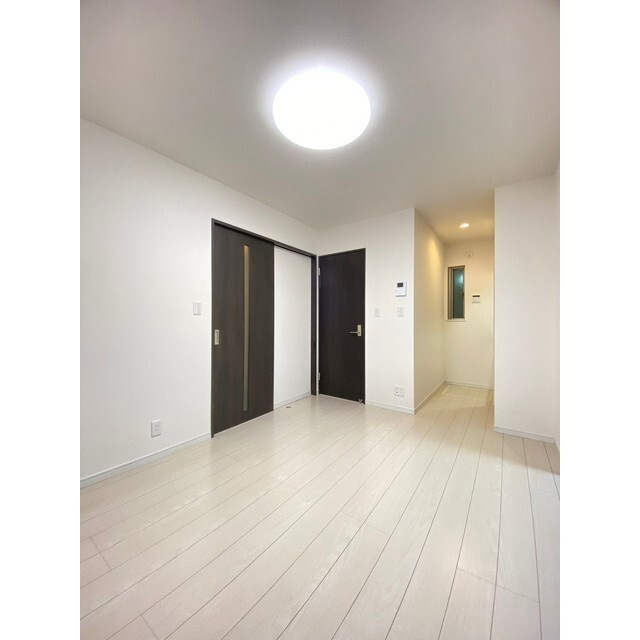 ルポ前原の内装