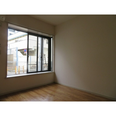 【居間・リビング】 | キャップス早稲田 | 居室