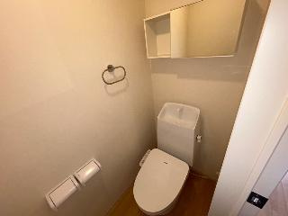 【トイレ】 | （仮）間々田新築アパート | シャワー付トイレ（イメージ）