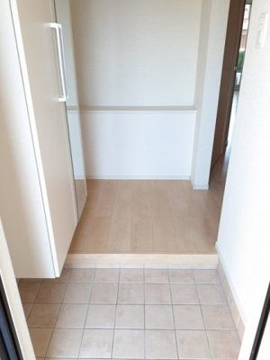 【玄関】 | シームリーレジデンスＢ