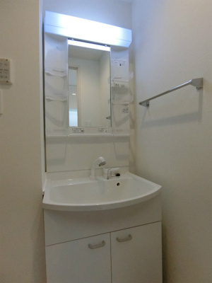 【洗面所】 | リブリ・若葉