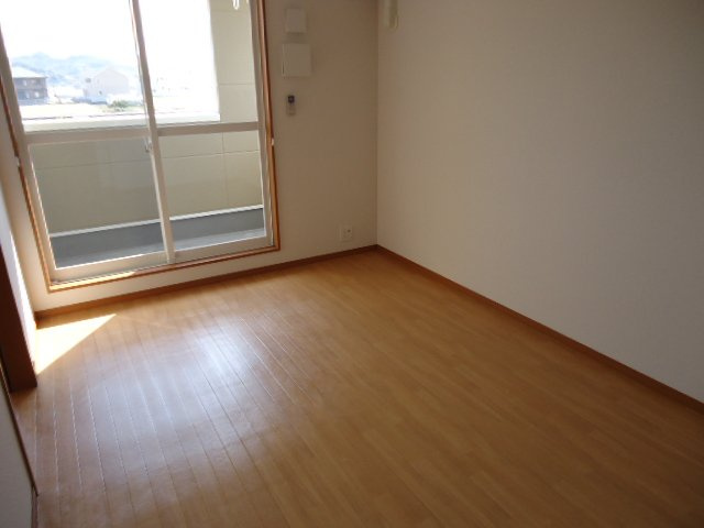 グランアセット上山の内装|洋室（イメージ）