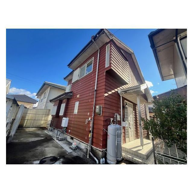 岐阜市粟野西１丁目の一戸建て