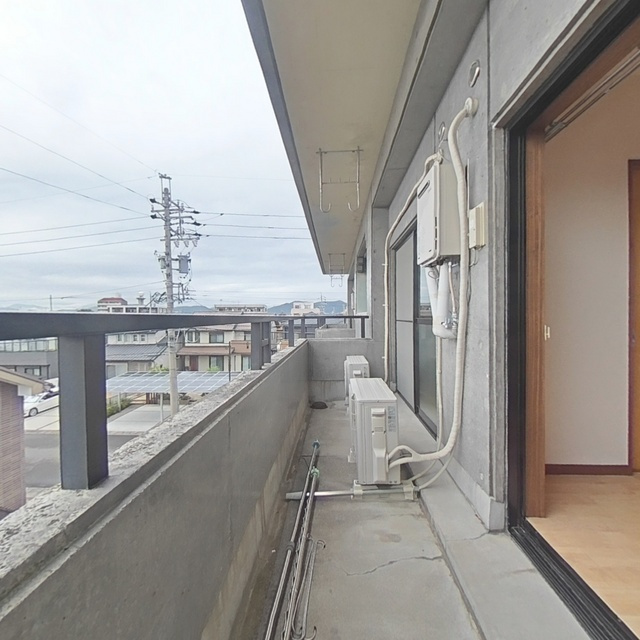 アリージェンス則武のバルコニー