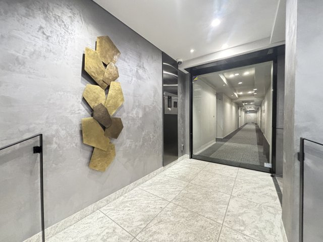 ブランズ神楽坂のエントランス