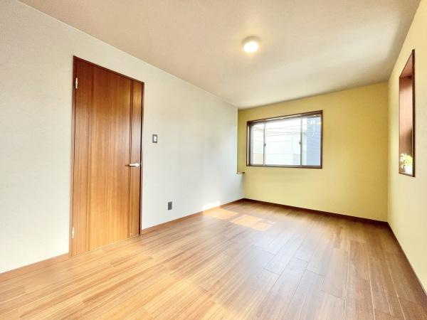 【子供部屋】 | ベッドや机の配置もしやすく好きなものを飾る楽しみもあるお部屋♪お好みの部屋を自由につくることができます！