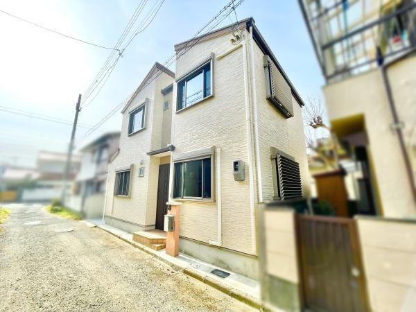 【前面道路含む現地写真】 | スーパや小・中学校など生活施設が近くに揃う好立地！