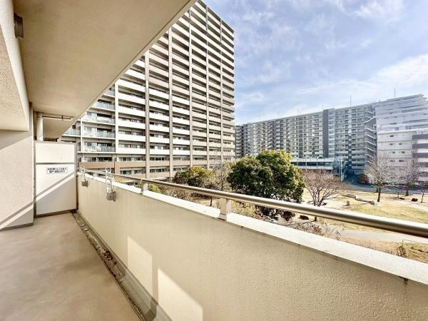 【バルコニー】 | フィレール西神南