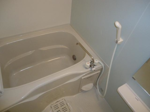 ブランシュⅠの浴室