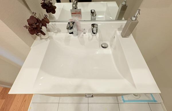 ガーデンプラザ横浜南の独立洗面台