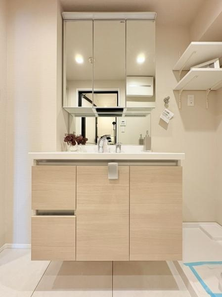 ガーデンプラザ横浜南の独立洗面台