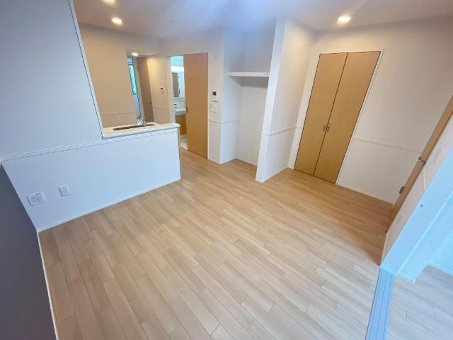 富山市中島新築アパートの居間・リビング|リビング（イメージ）