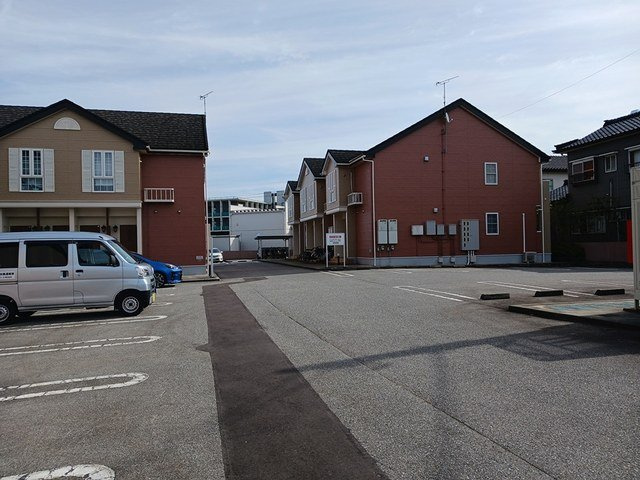 イムーブル　ＫＥＩＨＩＮ　Ａの駐車場|駐車場です